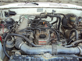 1988 TOYOTA TRUCK REGULAR CAB 2.4L FUEL INJECTION MT 4X4 COLOR WHITE STK Z12245