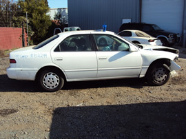 1999 TOYOTA CAMRY LE MODEL 4DOOR SEDAN 2.2L AT FWD COLOR WHITE STK Z12249