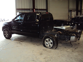 2005 TOYOTA TACOMA 4 DOOR CREW CAB PRE RUNNER SR5 MODEL 4.0L AT 2WD COLOR BLACK STK Z12251