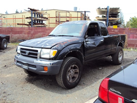 2000 TOYOTA TACOMA XTRA CAB SR5 PRE-RUNNER 2.7L AT 2WD COLOR BLACK STK Z12253