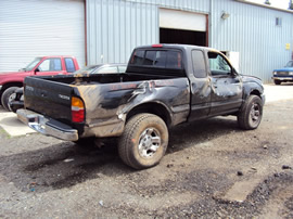 2000 TOYOTA TACOMA XTRA CAB SR5 PRE-RUNNER 2.7L AT 2WD COLOR BLACK STK Z12253