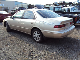1998 TOYOTA CAMRY 4 DOOR SEDAN XLE MODEL 3.0L AT FWD COLOR GOLD STK Z12255