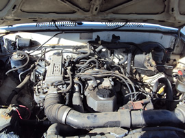 1986 TOYOTA TRUCK XTRA CAB 2.4L EFI MT 4X4  COLOR WHITE STK Z12268