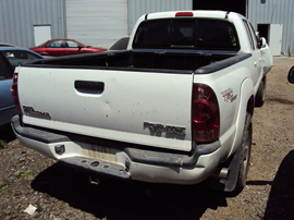 2007 TOYOTA TACOMA 4DOOR SR5 PRE RUNNER 4.0L AT 2WD COLOR WHITE STK Z12270