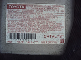 1999 TOYOTA CAMRY LE MODEL 4 DOOR SEDAN 2.2L AT FWD CALIFORNIA EMISSIONS COLOR WHITE STK Z12271