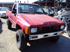 1988 TOYOTA PICK UP REGULAR CAB,2.4L EFI MT 4X4 COLOR RED STK Z12299