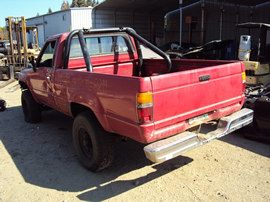 1988 TOYOTA PICK UP REGULAR CAB,2.4L EFI MT 4X4 COLOR RED STK Z12299
