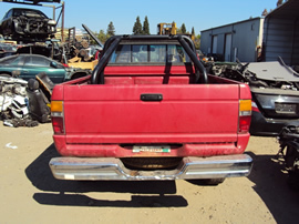 1988 TOYOTA PICK UP REGULAR CAB,2.4L EFI MT 4X4 COLOR RED STK Z12299