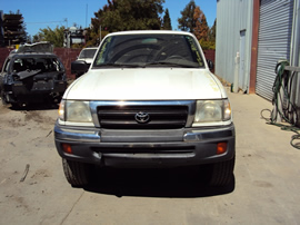 1998 TOYOTA TACOMA XTRA CAB PRE RUNNER 2.7L AT 2WD COLOR WHITE STK Z12307