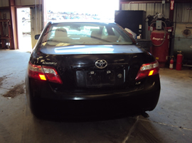 2009 TOYOTA CAMRY LE MODEL 4 DOOR SEDAN 2.4L AT FWD COLOR BLACK STK Z12312
