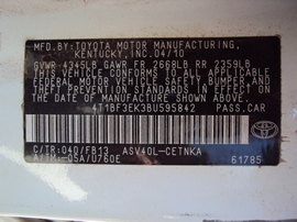 2011 TOYOTA CAMRY 4 DOOR SEDAN LE MODEL 2.5L AT COLOR WHITE STK Z12314
