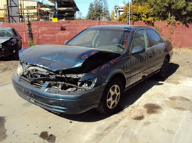 1997 TOYOTA CAMRY 4 DOOR SEDAN LE MODEL 2.2L AT CA EMISSIONS COLOR GREEN STK Z12321