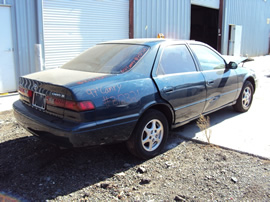 1997 TOYOTA CAMRY 4 DOOR SEDAN LE MODEL 2.2L AT CA EMISSIONS COLOR GREEN STK Z12321