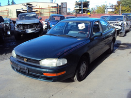 1994 TOYOTA CAMRY 4 DOOR SEDAN LE MODEL 2.2L AT CALIFORNIA EMISSIONS  FWD COLOR GREEN STK Z12326