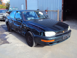 1994 TOYOTA CAMRY 4 DOOR SEDAN LE MODEL 2.2L AT CALIFORNIA EMISSIONS  FWD COLOR GREEN STK Z12326