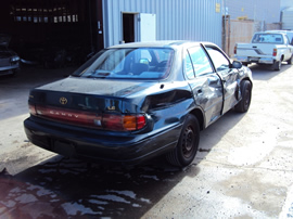 1994 TOYOTA CAMRY 4 DOOR SEDAN LE MODEL 2.2L AT CALIFORNIA EMISSIONS  FWD COLOR GREEN STK Z12326