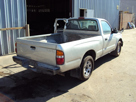2001 TOYOTA TACOMA DELUXE MODEL REGULAR CAB 2.4L AT 2WD COLOR SILVER STK Z12329