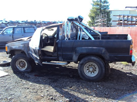 1986 TOYOTA PICK UP STANDARD MODEL REGULAR CAB 2.4L EFI TURBO MT 4X4 5 SPEED COLOR BLACK STK Z12328
