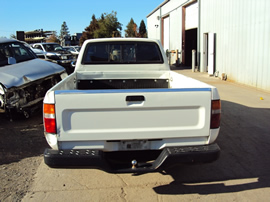 1993 TOYOTA PICK UP TRUCK REGULAR CAB 2.4L EFI MT 5 SPEED 2WD COLOR WHITE STK Z12339