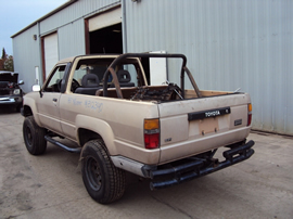 1985 TOYOTA 4RUNNER 2 DOOR 2.4L EFI AT 4X4 COLOR GOLD STK Z21340