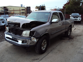 2000 TOYOTA TUNDRA XTRA CAB 4.7L V8 AT 2WD COLOR PURPLE STK Z12344