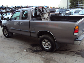 2000 TOYOTA TUNDRA XTRA CAB 4.7L V8 AT 2WD COLOR PURPLE STK Z12344