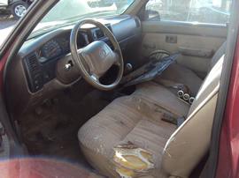1997 TOYOTA TACOMA REGULAR CAB SHORT BED STANDARD MODEL 2.4L MT 2WD COLOR RED STK Z12359