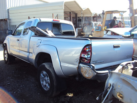 2005 TOYOTA TACOMA XTRA CAB PRE RUNNER SR5 MODEL 4.0L V6 AT 2WD COLOR SILVER STK Z13369