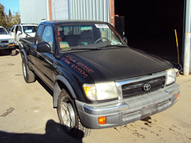 2000 TOYOTA TACOMA XTRA CAB PRE RUNNER TRD MODEL 3.4L V6 MT 4X4 WITH REAR DIFF LOCK COLOR BLACK STK Z13370