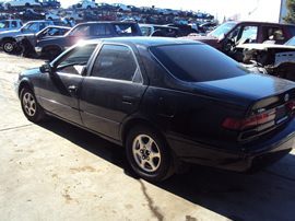 1997 TOYOTA CAMRY 4 DOOR SEDAN LE MODEL 2.2L 4 CYL CA EMISS AT FWD COLOR BLACK STK Z13381