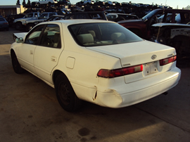 1997 TOYOTA CAMRY 4 DOOR SEDAN CE MODEL 2.2L 4CYL AT FWD COLOR WHITE STK Z13383