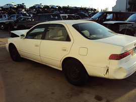 1997 TOYOTA CAMRY 4 DOOR SEDAN CE MODEL 2.2L 4CYL AT FWD COLOR WHITE STK Z13383
