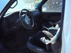 1999 TOYOTA TACOMA XTRA CAB DLX MODEL 3.4L V6 WITH TRD SUPERCHARGER MT 4X4 WITH REAR DIFF LOCK COLOR WHITE STK Z13384