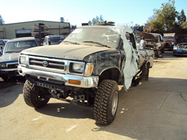 1994 TOYOTA PICK UP REGULAR CAB DLX MODEL 2.4L EFI MT 4X4 COLOR GREEN STK Z13387