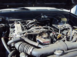 1994 TOYOTA PICK UP REGULAR CAB DLX MODEL 2.4L EFI MT 4X4 COLOR GREEN STK Z13387