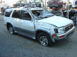 89 4 RUNNER