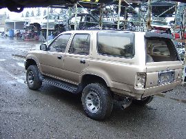 89 4 RUNNER