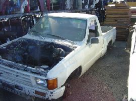 1988 TOYOTA TRUCK WHITE 2.4L MT 2WD 