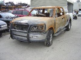 2000 TOYOTA TUNDRA PICK UP QUAD CAB SR5 MODEL 4.7L V8 AT 2WD