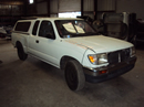 1997 TOYOTA TACOMA XTRA CAB DLX MODEL 2.4L AT 2WD COLOR WHITE STK Z13433