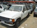 1986 TOYOTA TRUCK  WHITE  2.4L MT 2WD