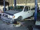 1995 TOYOTA TACOMA PICK UP SR5 MODEL XTRA CAB 3.4L MT 4X4 COLOR WHITE 
